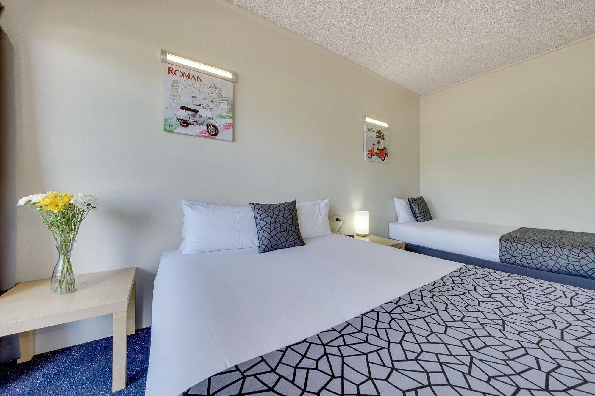 Camelot Motel Gladstone Ngoại thất bức ảnh